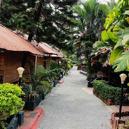 Kerala Bamboo House Hotel Varkala Eksteriør billede