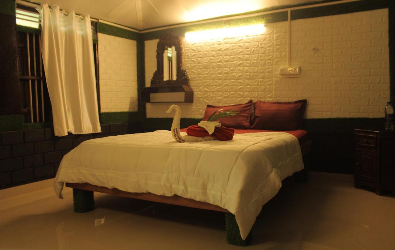 Kerala Bamboo House Hotel Varkala Eksteriør billede
