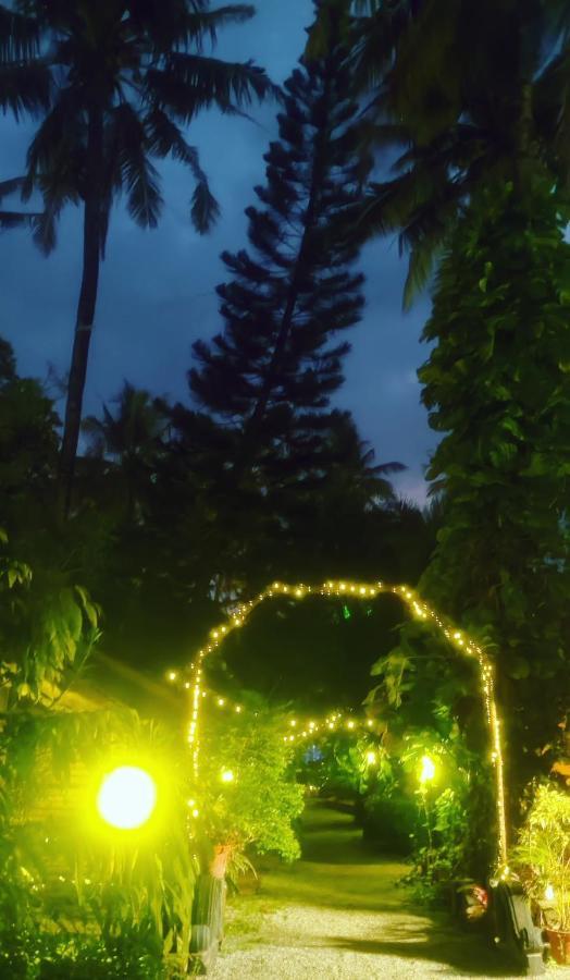 Kerala Bamboo House Hotel Varkala Eksteriør billede