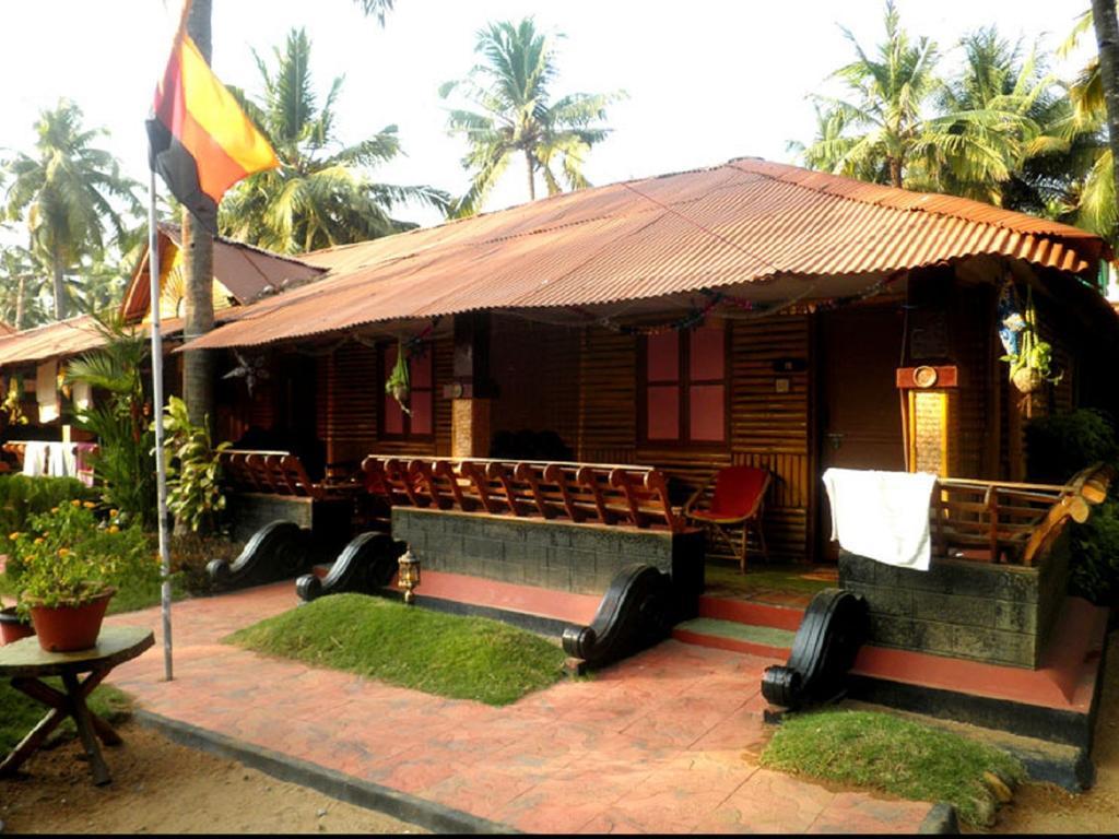 Kerala Bamboo House Hotel Varkala Eksteriør billede