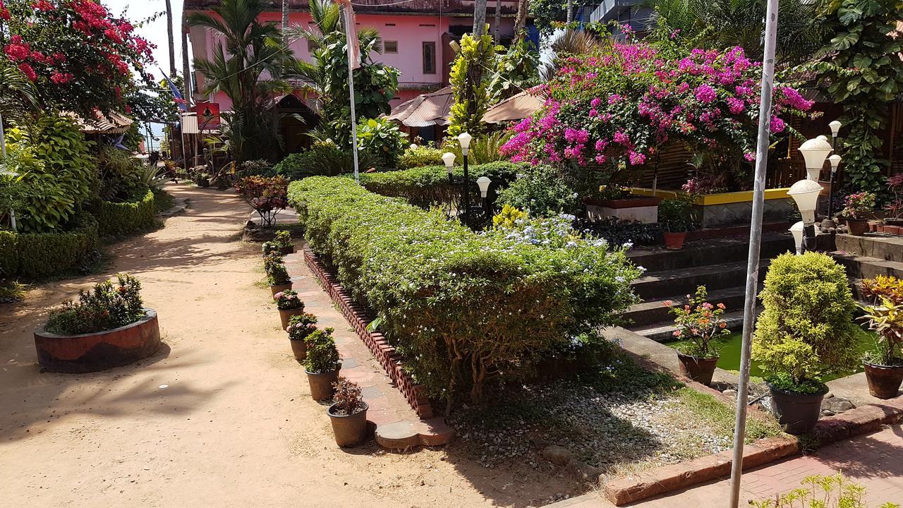 Kerala Bamboo House Hotel Varkala Eksteriør billede