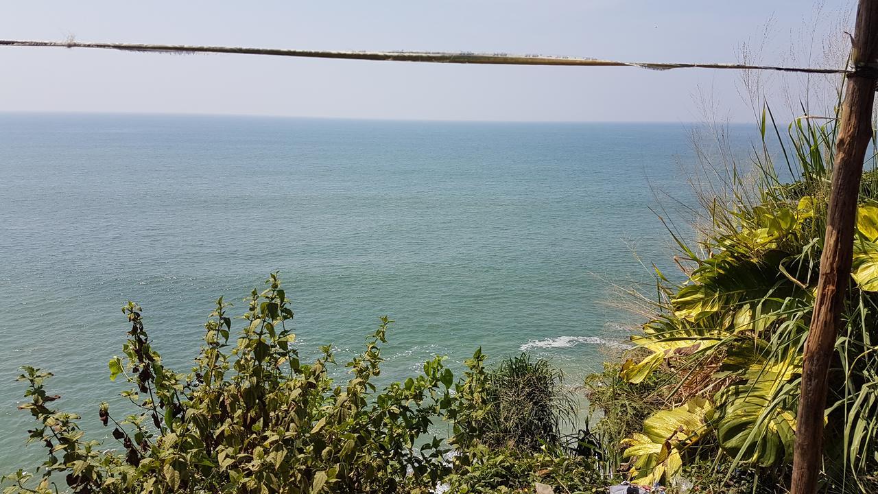Kerala Bamboo House Hotel Varkala Eksteriør billede